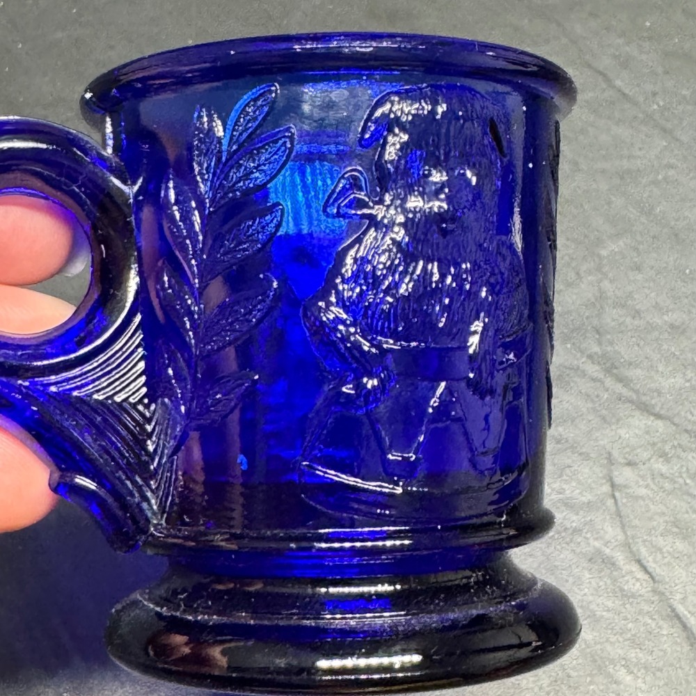 Vtg Cobalt Blue Depression Glass Mosser Childs Cup Cat in Basket Embossed Glass